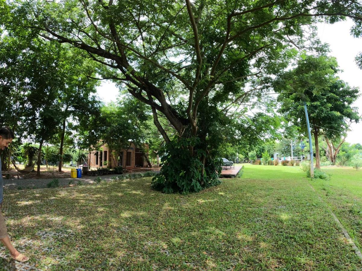 Baan Tonjaeng Resort Chainat Ngoại thất bức ảnh
